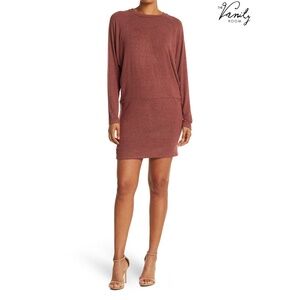 VANITY ROOM WOMEN NWT BANDED KNIT LONG SLEEVE RAYON SPICE SWEATER DRESS. SIZE L